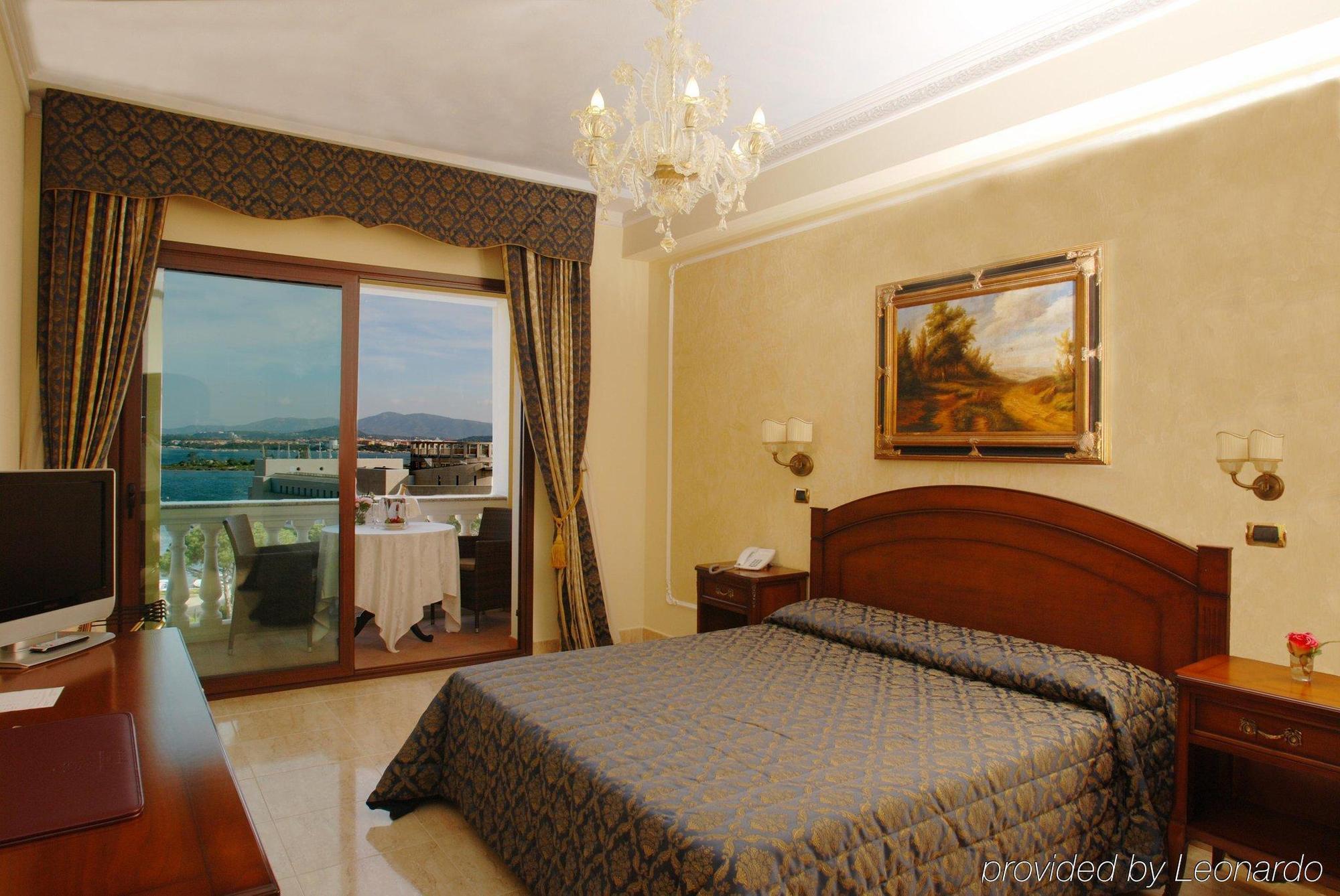Grand Hotel President أولبيا الغرفة الصورة