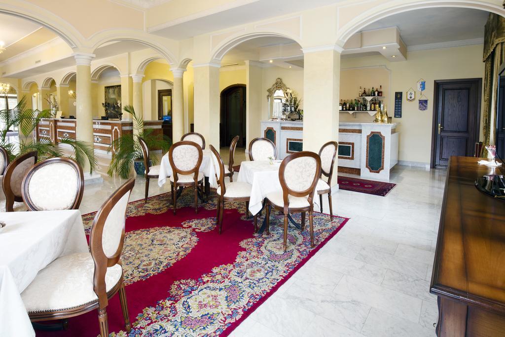 Grand Hotel President أولبيا المظهر الخارجي الصورة