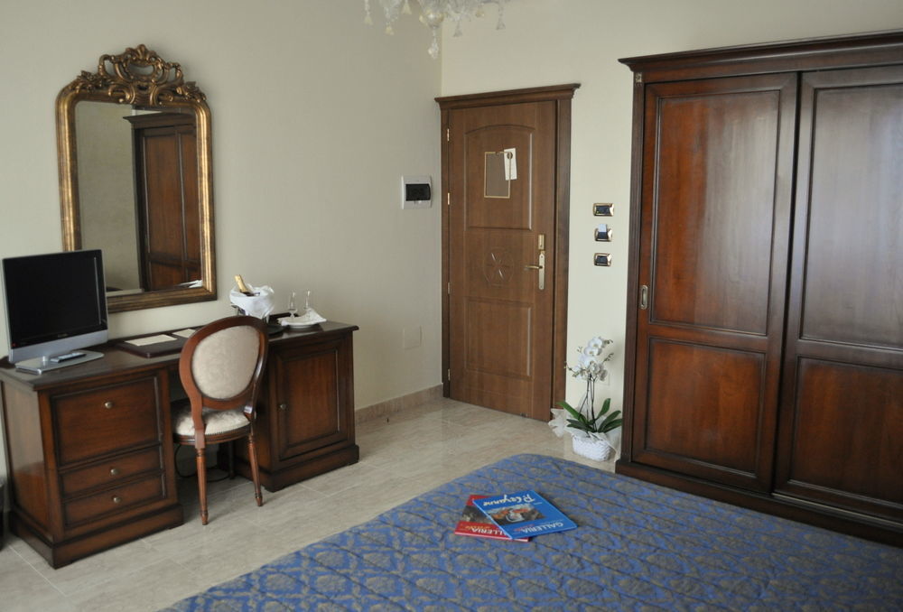 Grand Hotel President أولبيا المظهر الخارجي الصورة